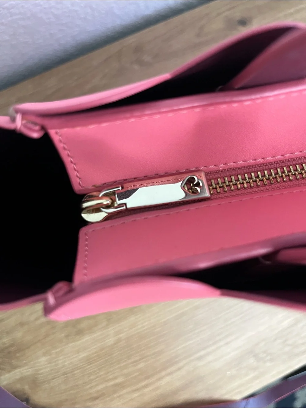 Kate Spade Magnolia Street Mina Scalloped Crossbody Tote - Raspberry Pink NWOT